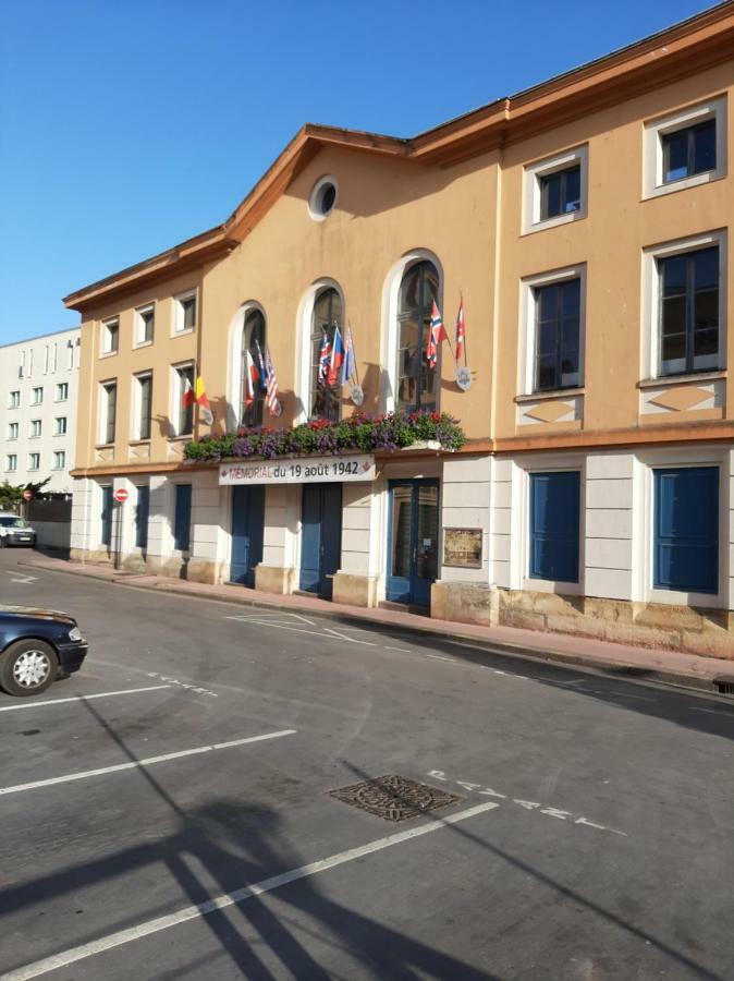 Appartement St Remy Диеп Екстериор снимка